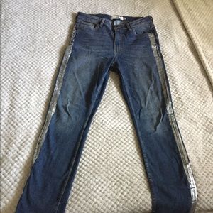 H & M jeans