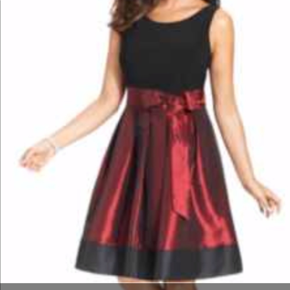 New SL fashions dress