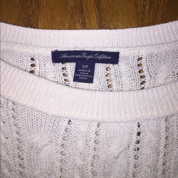 American Eagle Cream Sweater - Picture 2 of 3