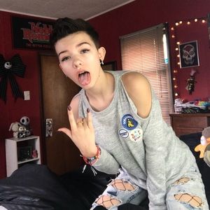 Meet your Posher, Aubrey