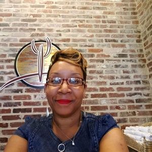 Meet your Posher, Kimberly