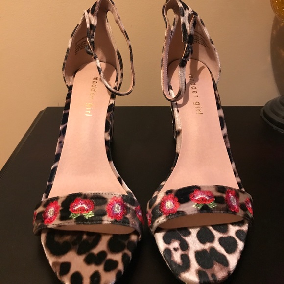 Madden Girl Shoes New Madden Girl Leopard Floral Sandals Sz Poshmark