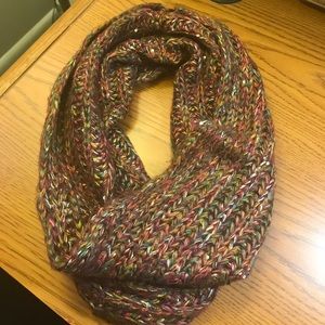 Infinity scarf