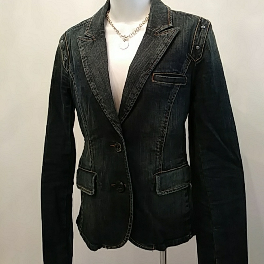 Guess Stretch Denim Jacket NWOT