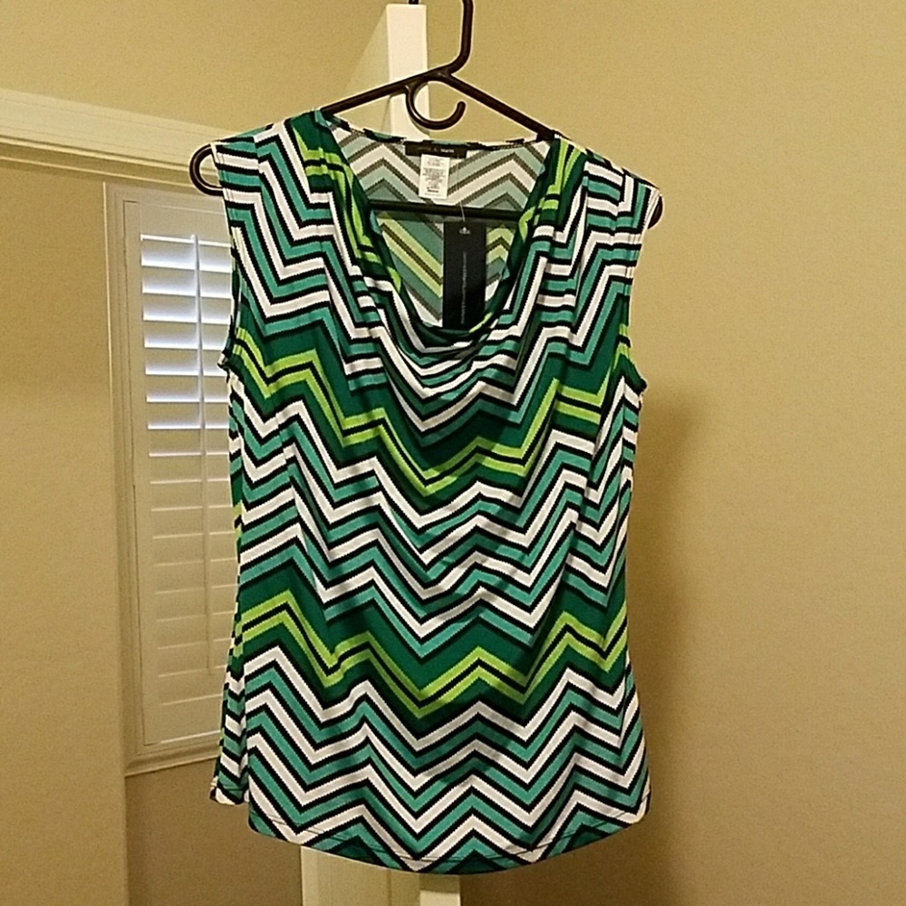 Jennie & Marlis NWT Medium tank top