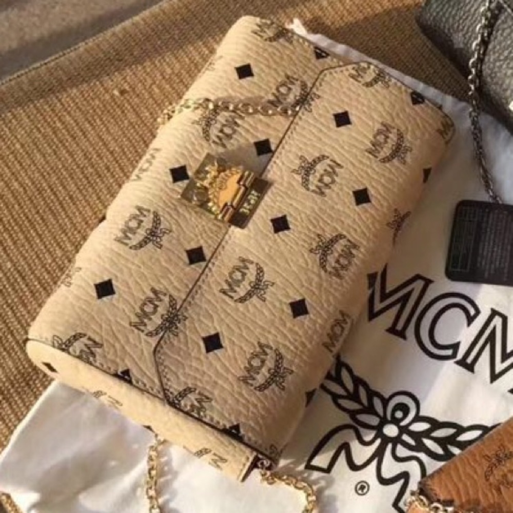 MCM small wallet purse - excellent condition