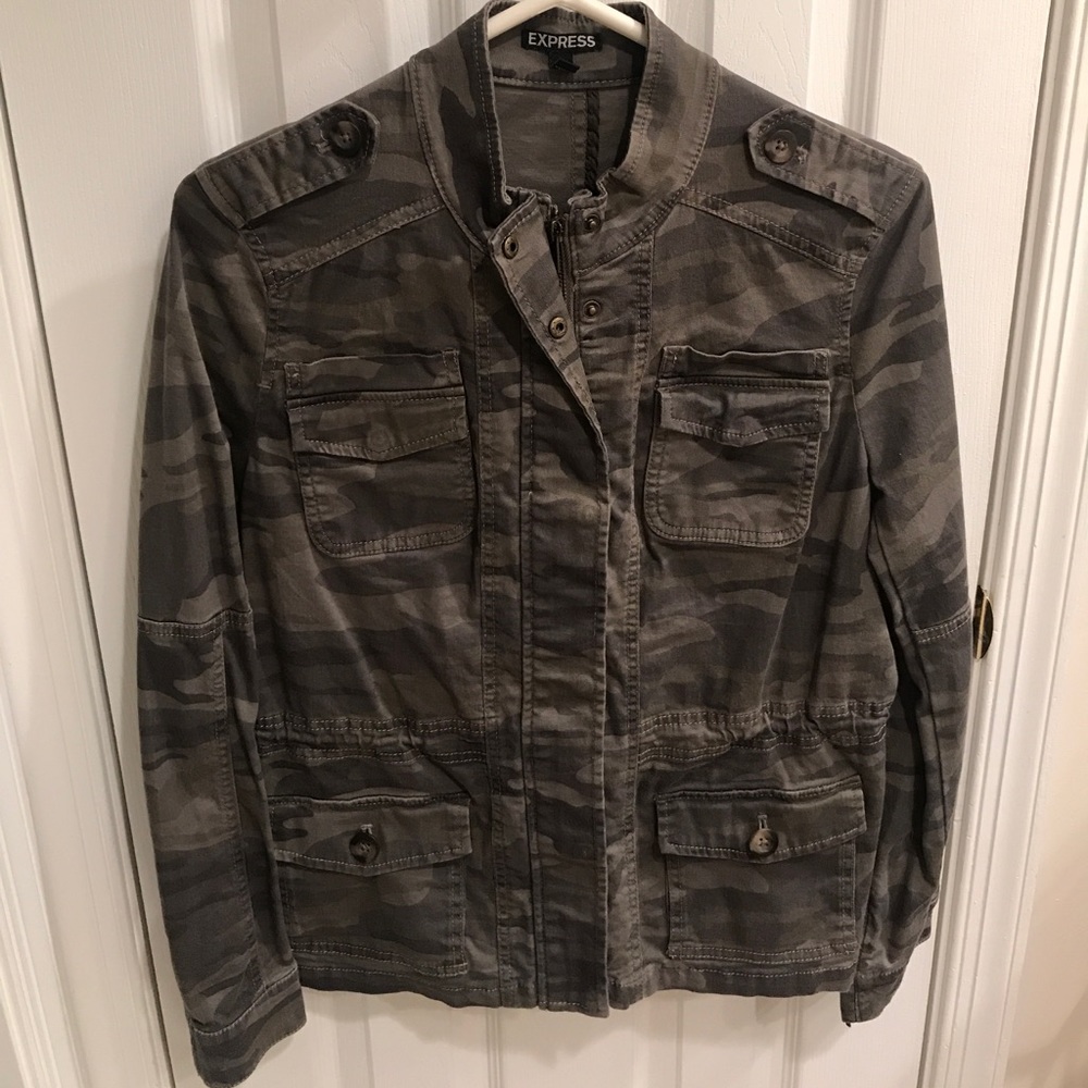 EXPRESS camouflage military style jacket