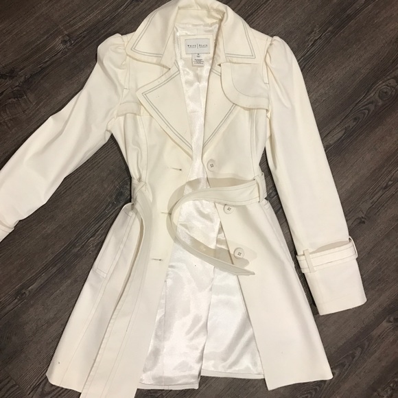 White House Black Market Jackets & Blazers - XS Crisp WHBM Trench Coat