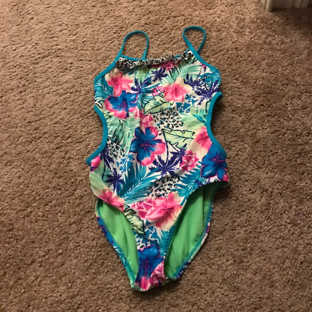 One piec swim suit