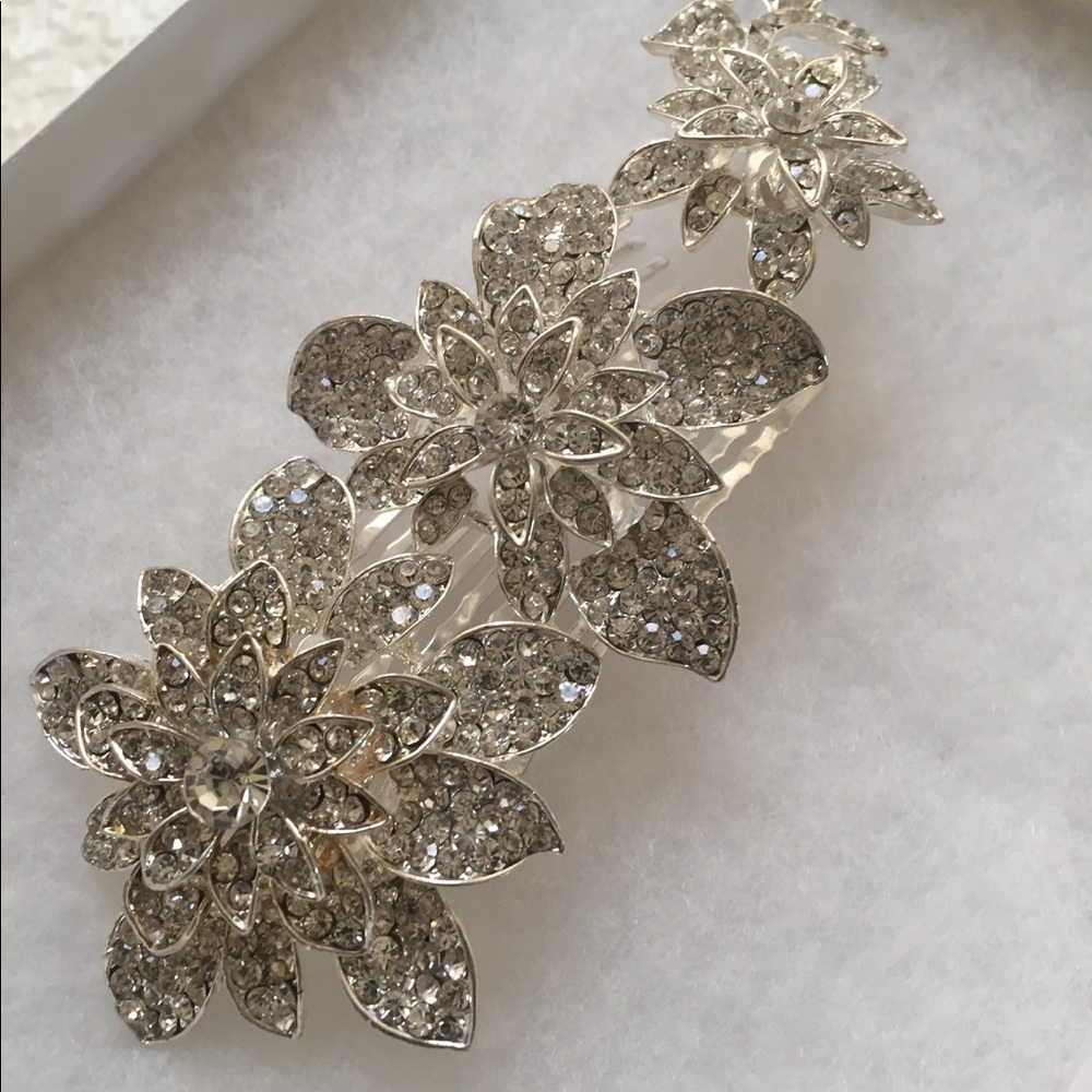 *NEW* Rhinestone Hairpin