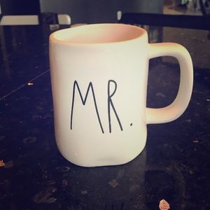 New Rae Dunn “Mr.” Mug