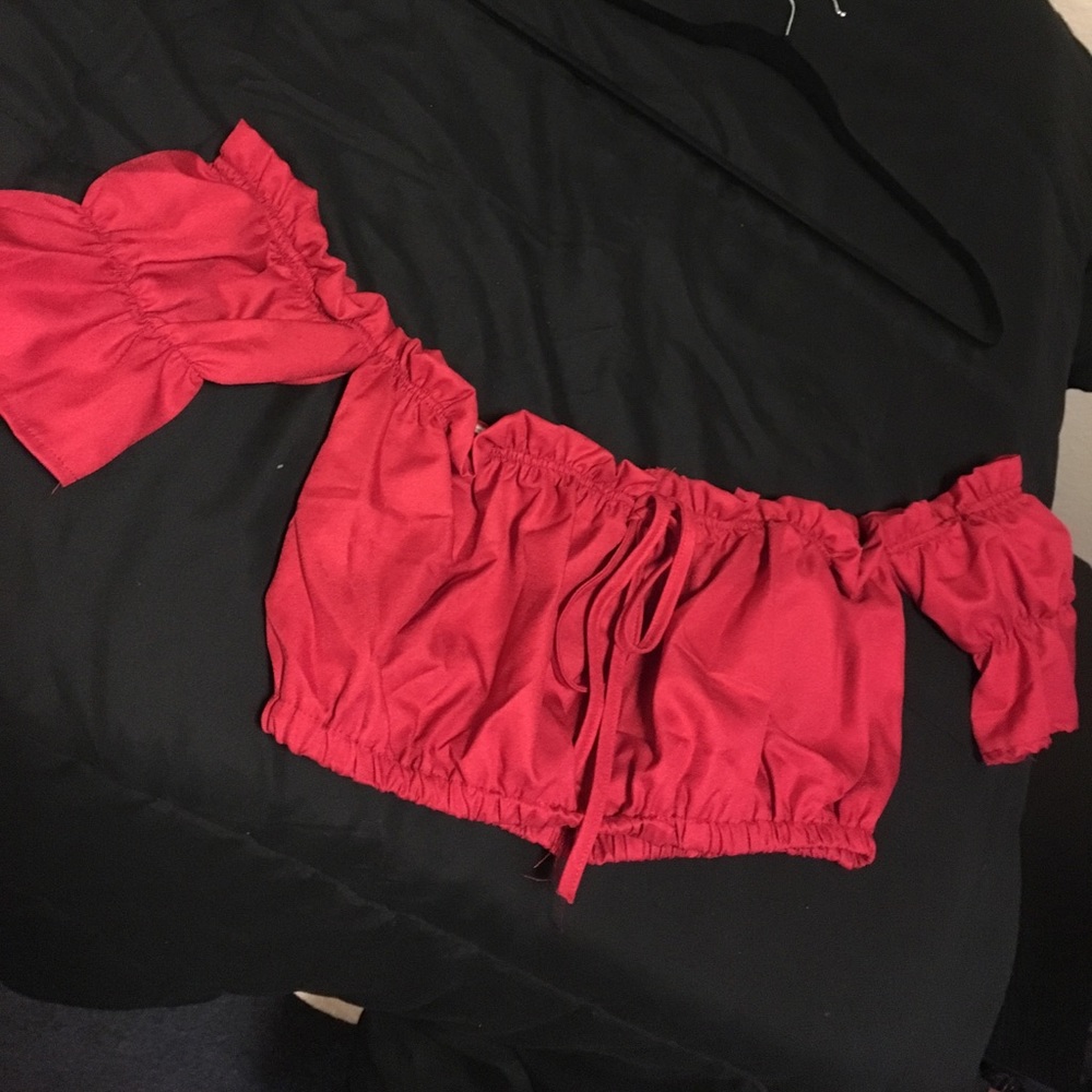 Off-Shoulder Draw String Crop Top