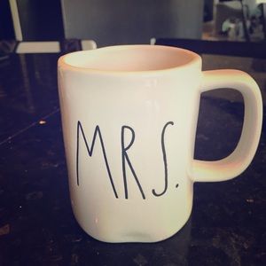 New Rae Dunn “Mrs.” Mug