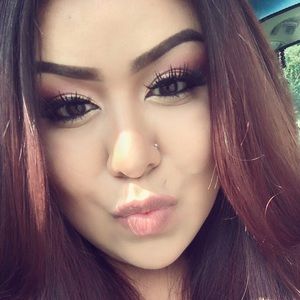 Meet your Posher, Diana