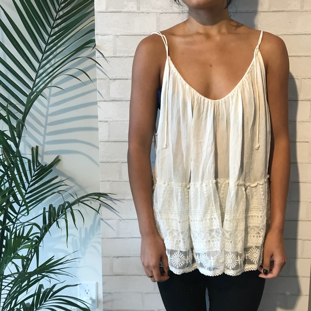 White lace tank