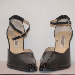 Sam & Libby Ankle Strap Black Patent Leather Pump
