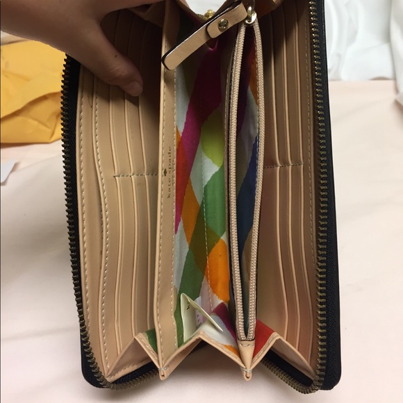 Kate Spade Cameron Street Lacey Wallet - Picture 2 of 4