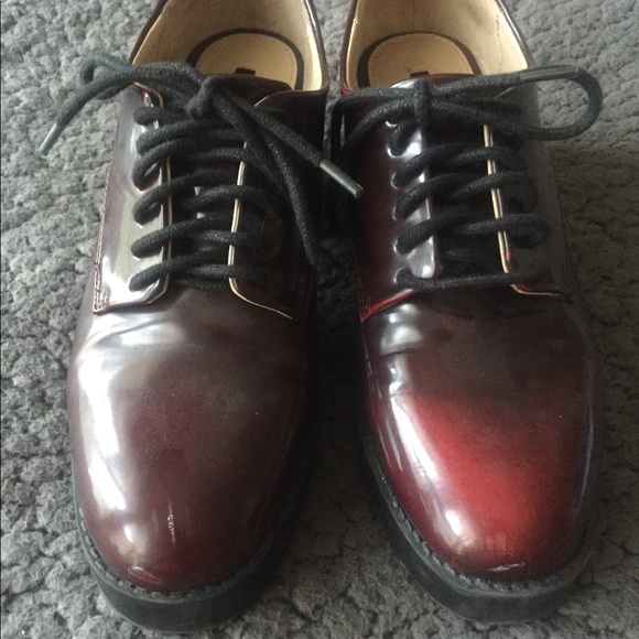 Zara Trafaluc Burgundy Patent Leather Oxfords 37 - Picture 2 of 8