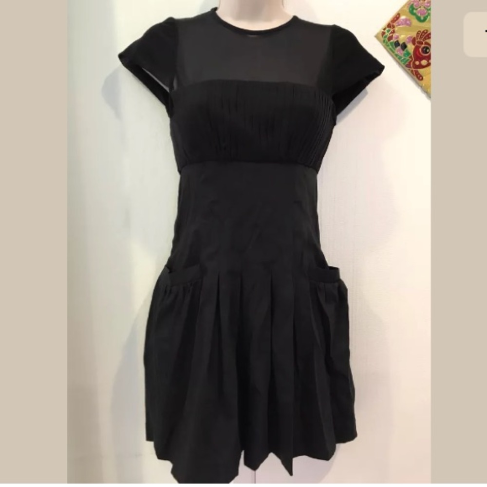 Alice+Olivia black dress mesh front pleated skirt