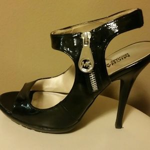 Michael Kors patent  leather sandal