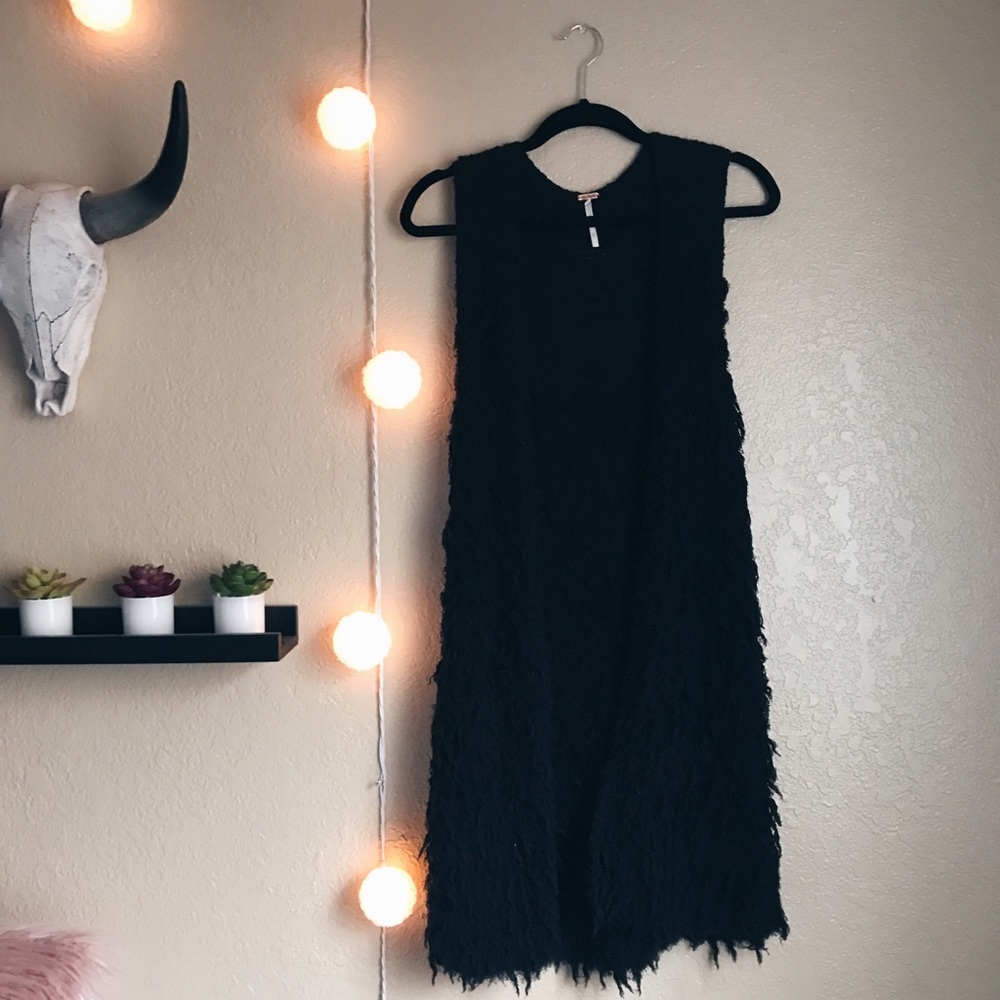 FREE PEOPLE ROLLING STONE SHAGGY VEST