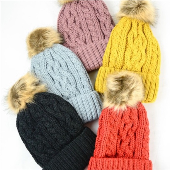 🎉HPx2 | mauve cable knit beanie - Picture 4 of 4