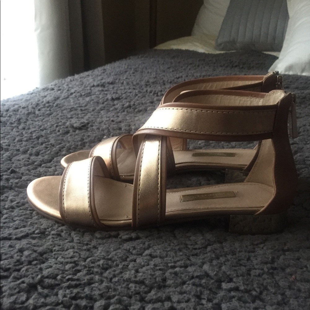 Metallic gold zip flat sandal sz 36.5