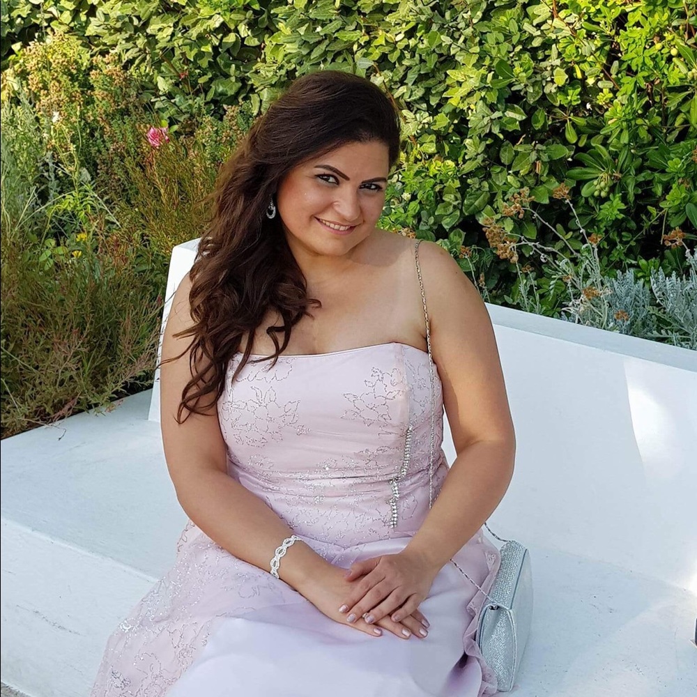 Meet your Posher, Tara