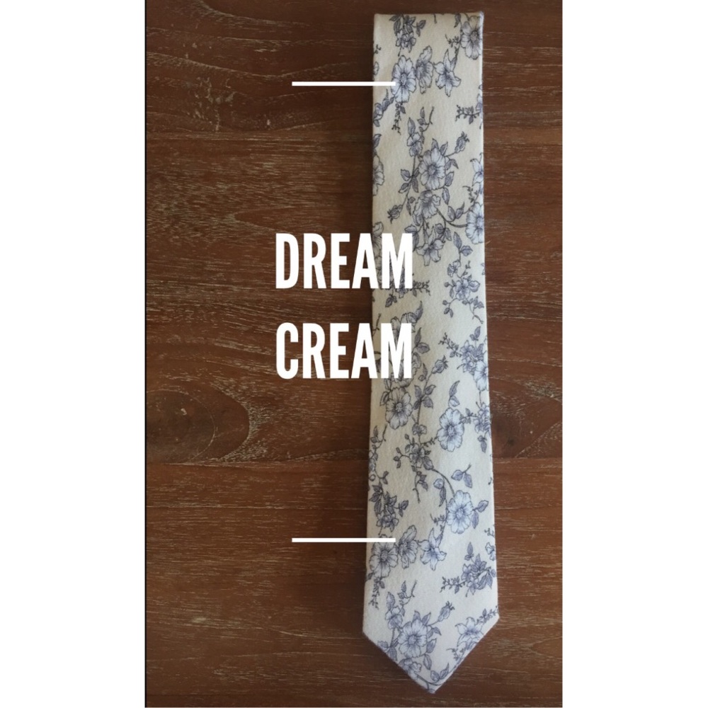 Men’s Floral Tie - “Dream Cream”