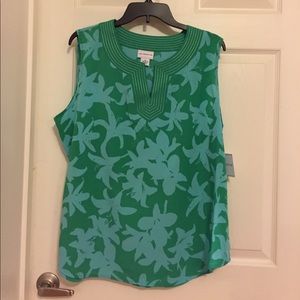 Brand new tags still on. Sleeveless dress shirt xl