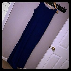 NWOT column dress with slight train