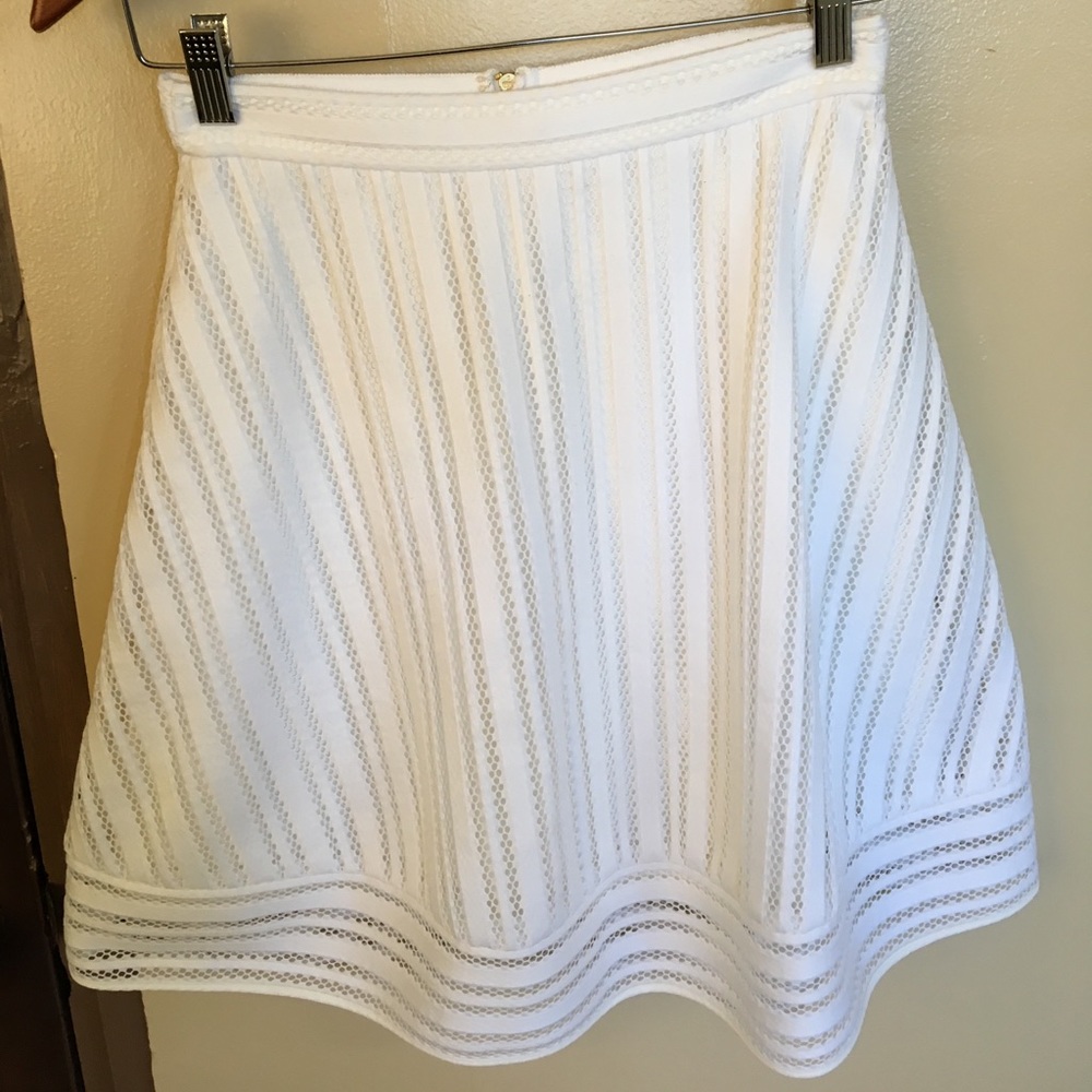 🎊CLEANING OUT MY CLOSET🎉 White Skirt