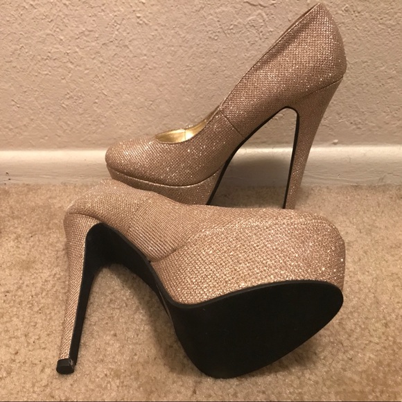Size 9 gold glitter platform stiletto heels - Picture 3 of 4