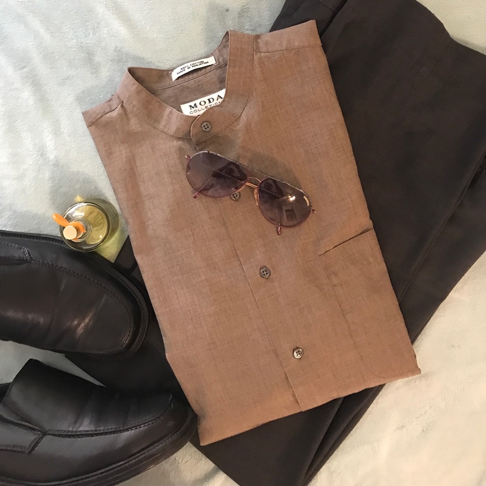 EUC MODA Colleczione Mandarin Collar Shirt.