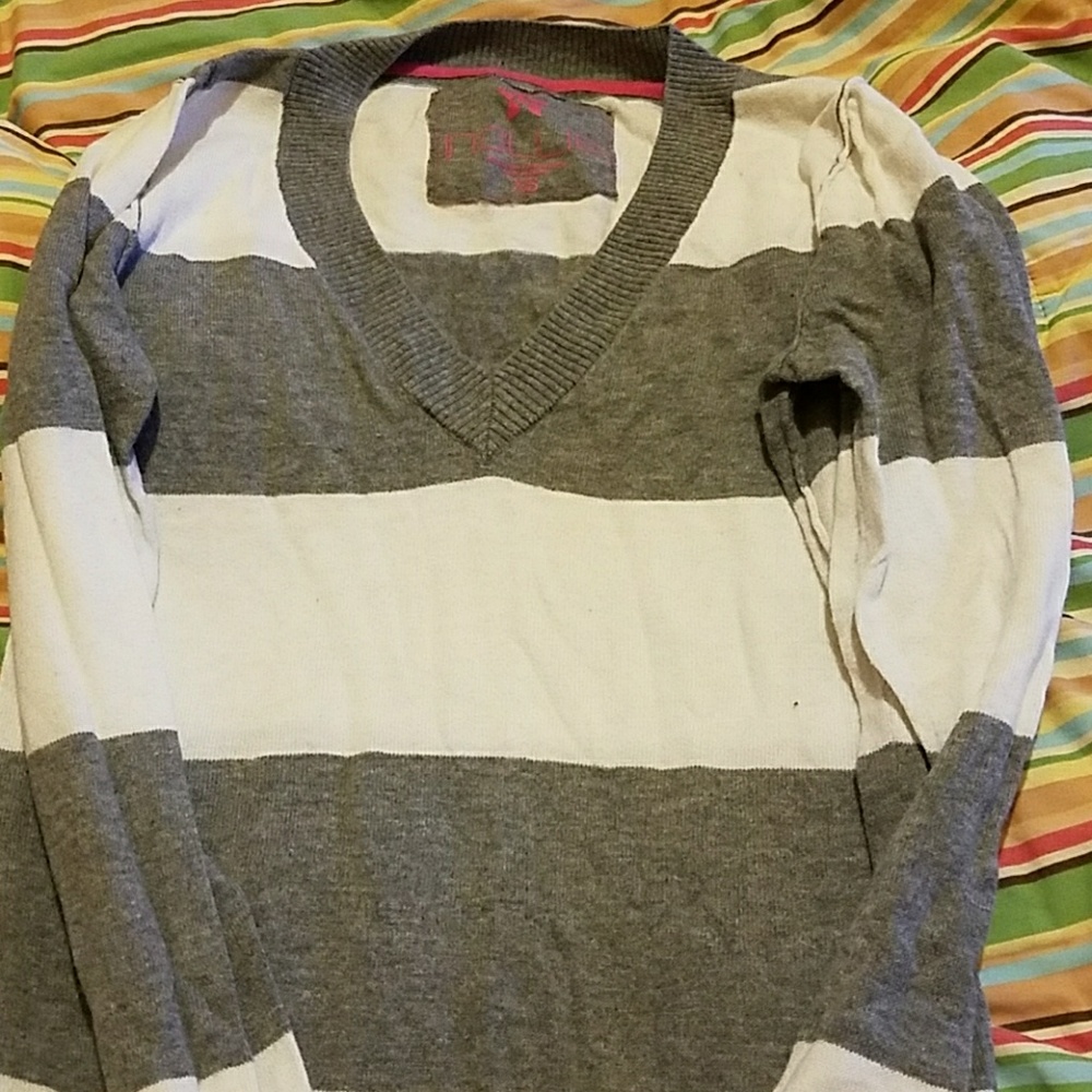 Grey and white sweater top