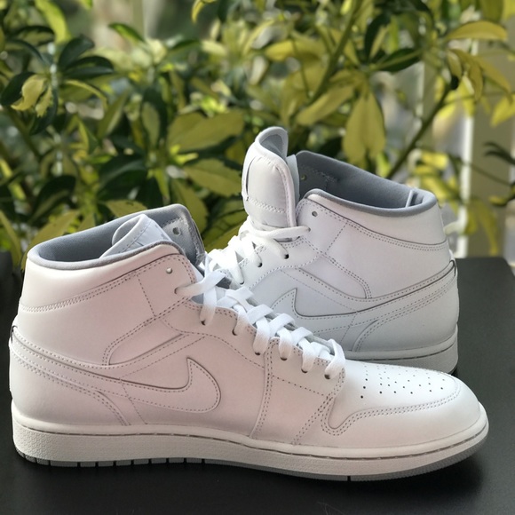 NWT Nike Jordan 1 MID M AUTHENTIC - Picture 5 of 8