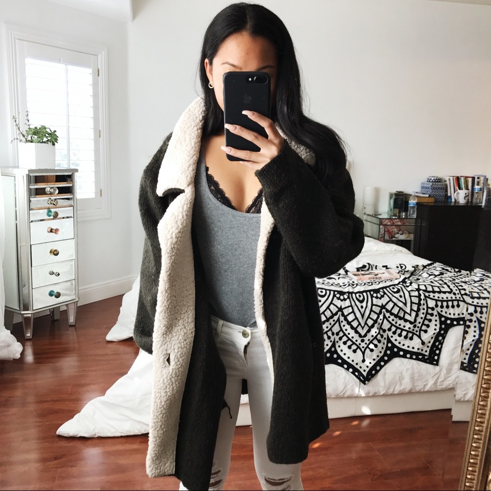 SOLD to Celina 🍂The Colie🍂