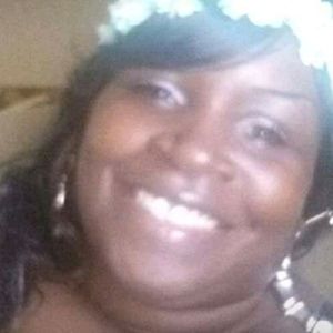 Meet your Posher, Desiree