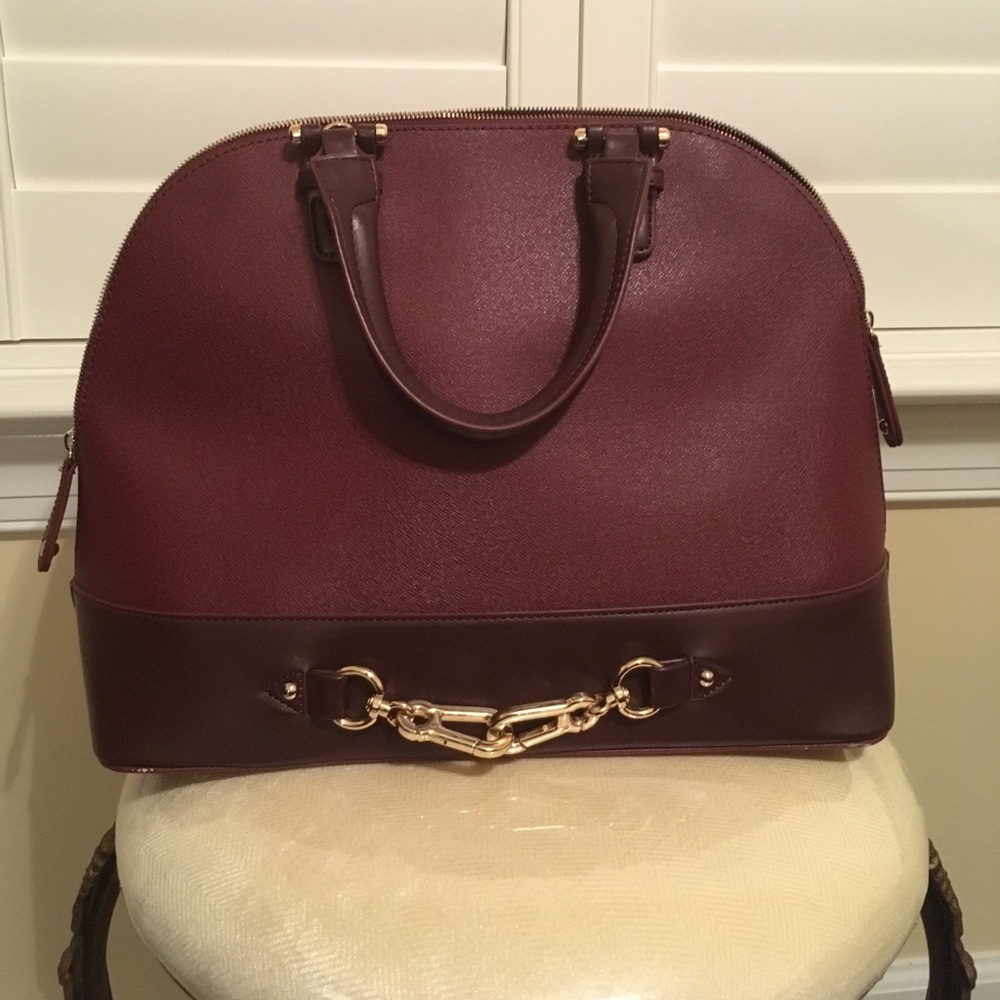 Burgundy Tote Bag from Just Fab