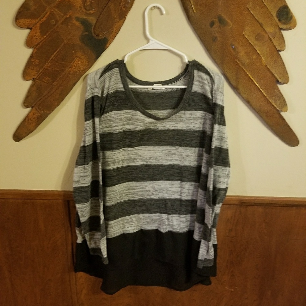 Stripped long sleeves