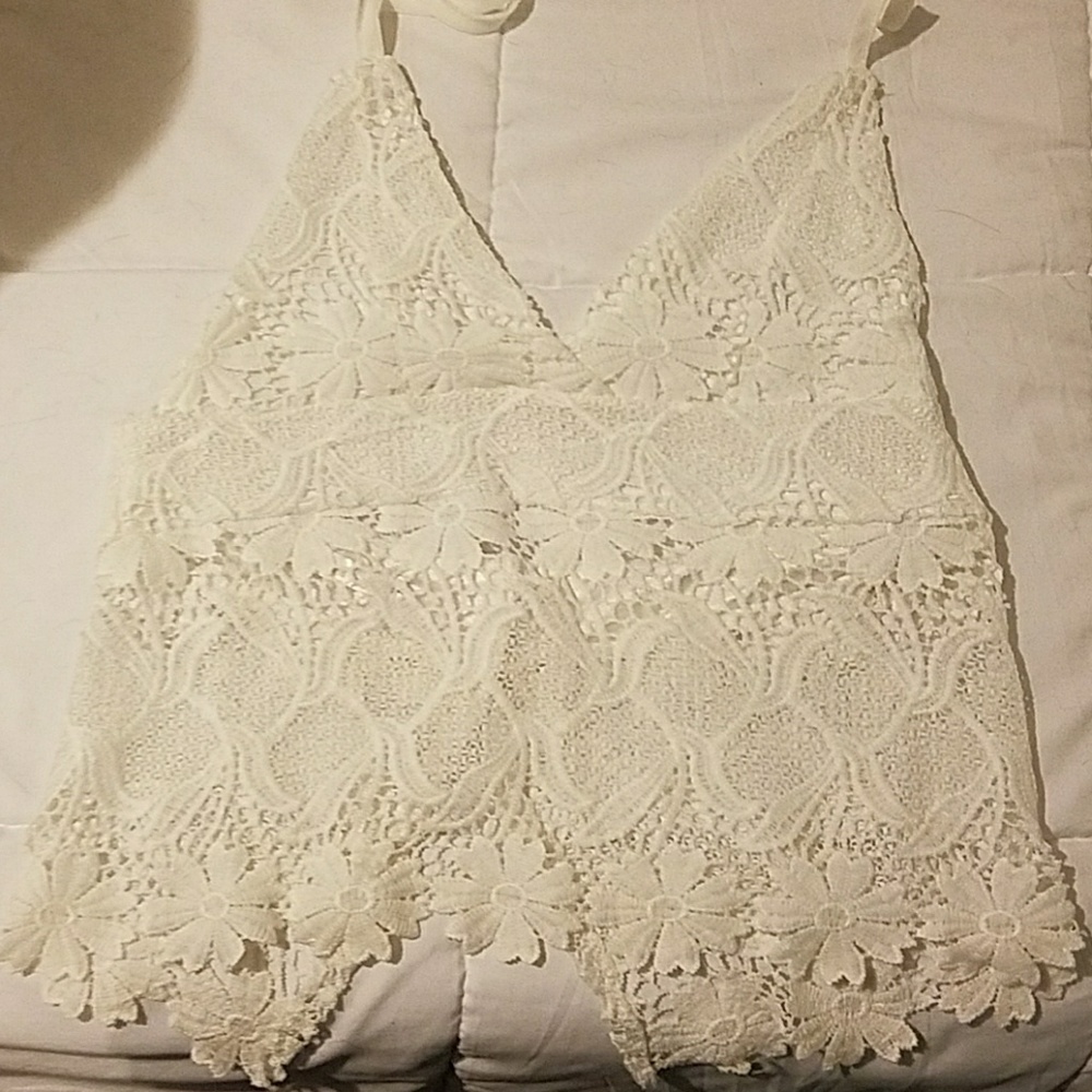 3/$30. NWOT Lace Halter top