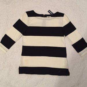 Old Navy heavy weight black stripe T