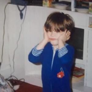 Meet your Posher, Devin