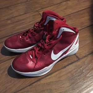 Nike men’s basketball shoes size 12