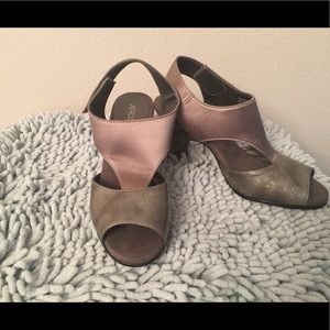 Aerosoles Ginerator heels