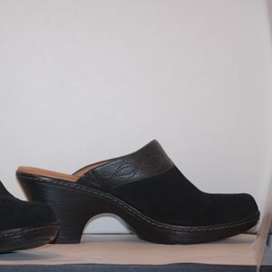 Sofft Black Mule Clog