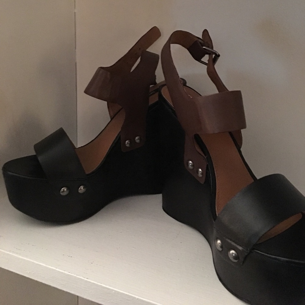 Platform heels