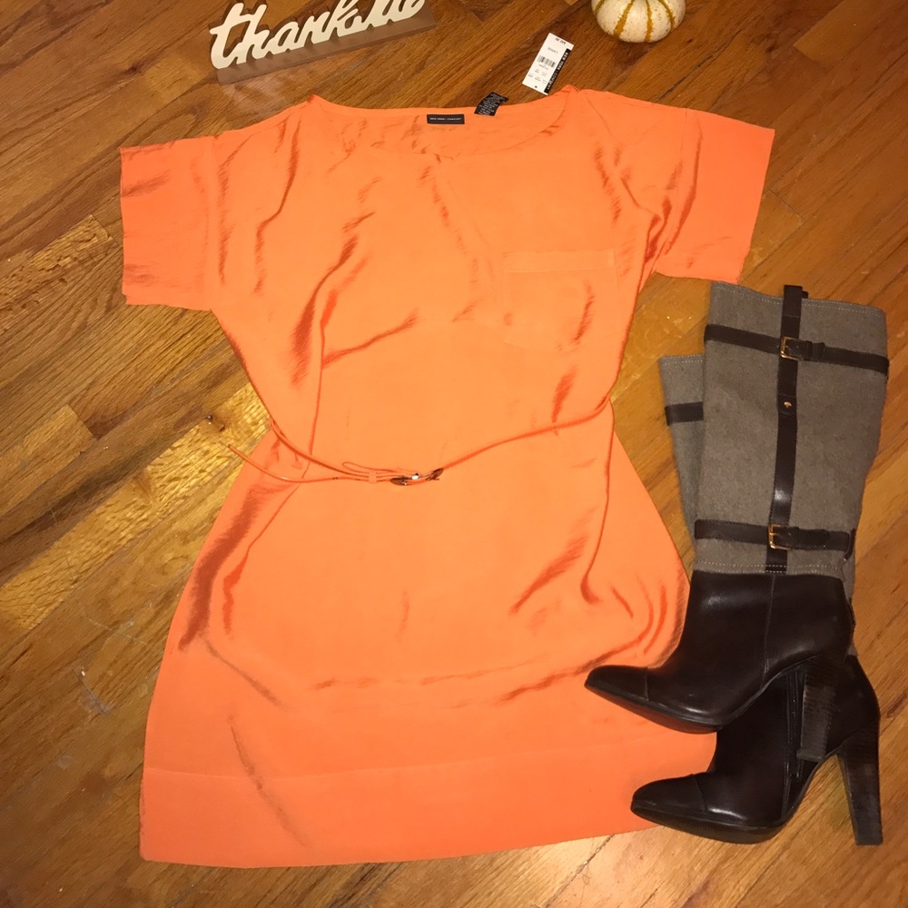 NWT NY & Co. Tshirt Dress with Belt