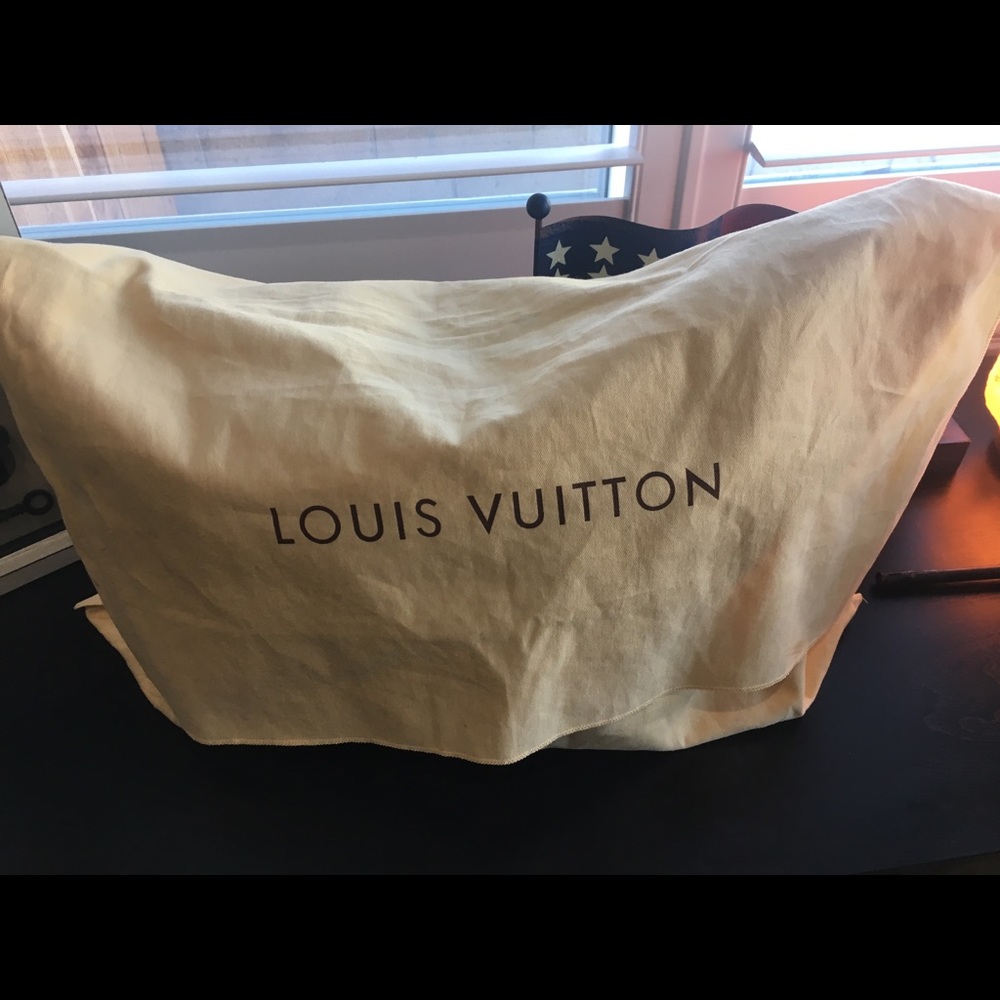 LV💕