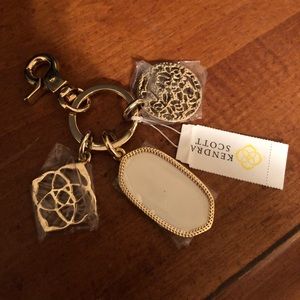 Kendra Scott Shirley Key Chain